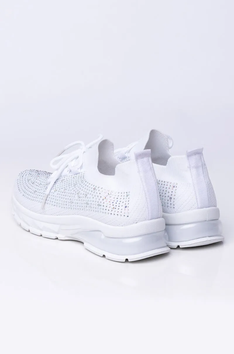 AZALEA WANG DON'T STOP NOW FLATFORM SNEAKER IN WHITE