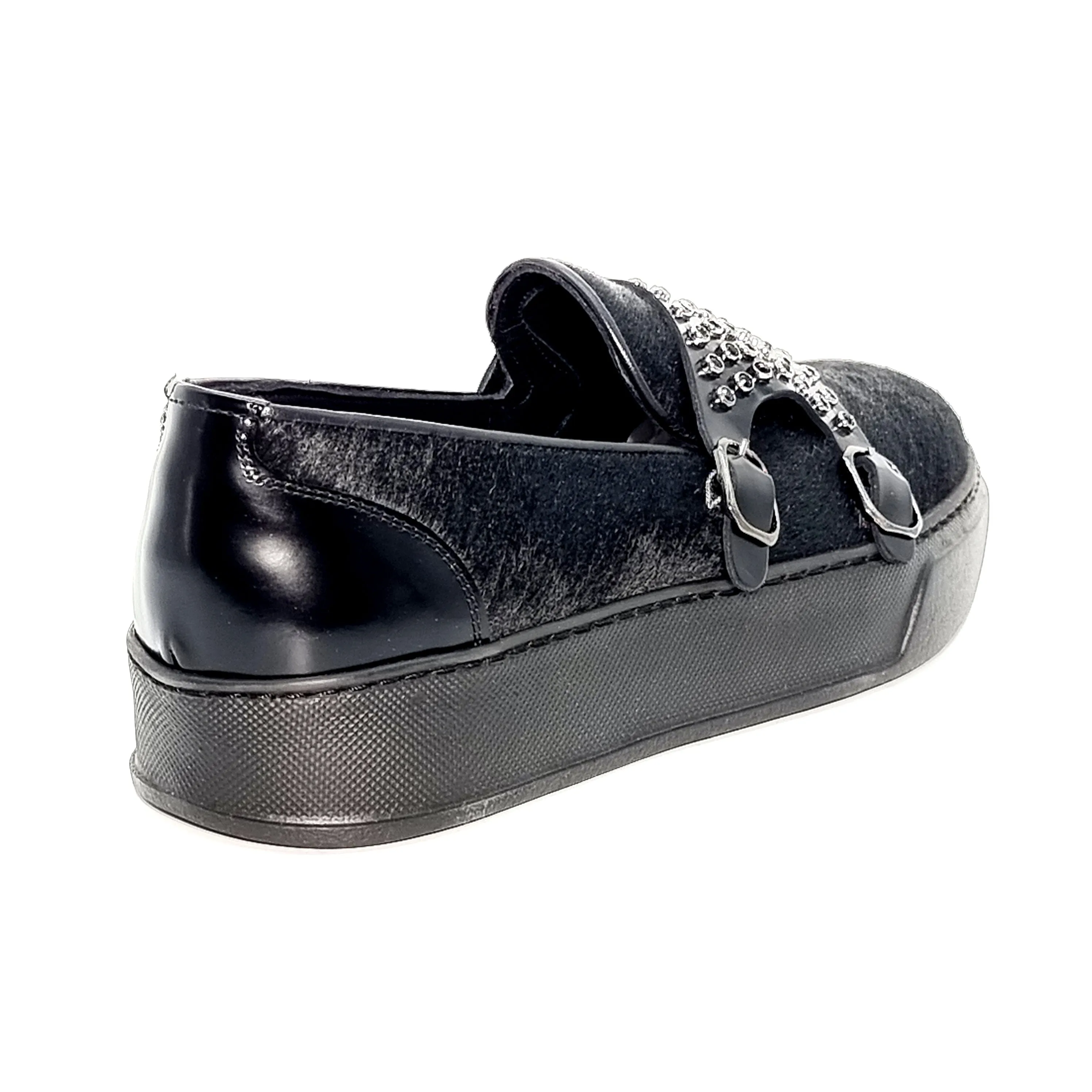 Casual Comfort Sneakers - ELI10350