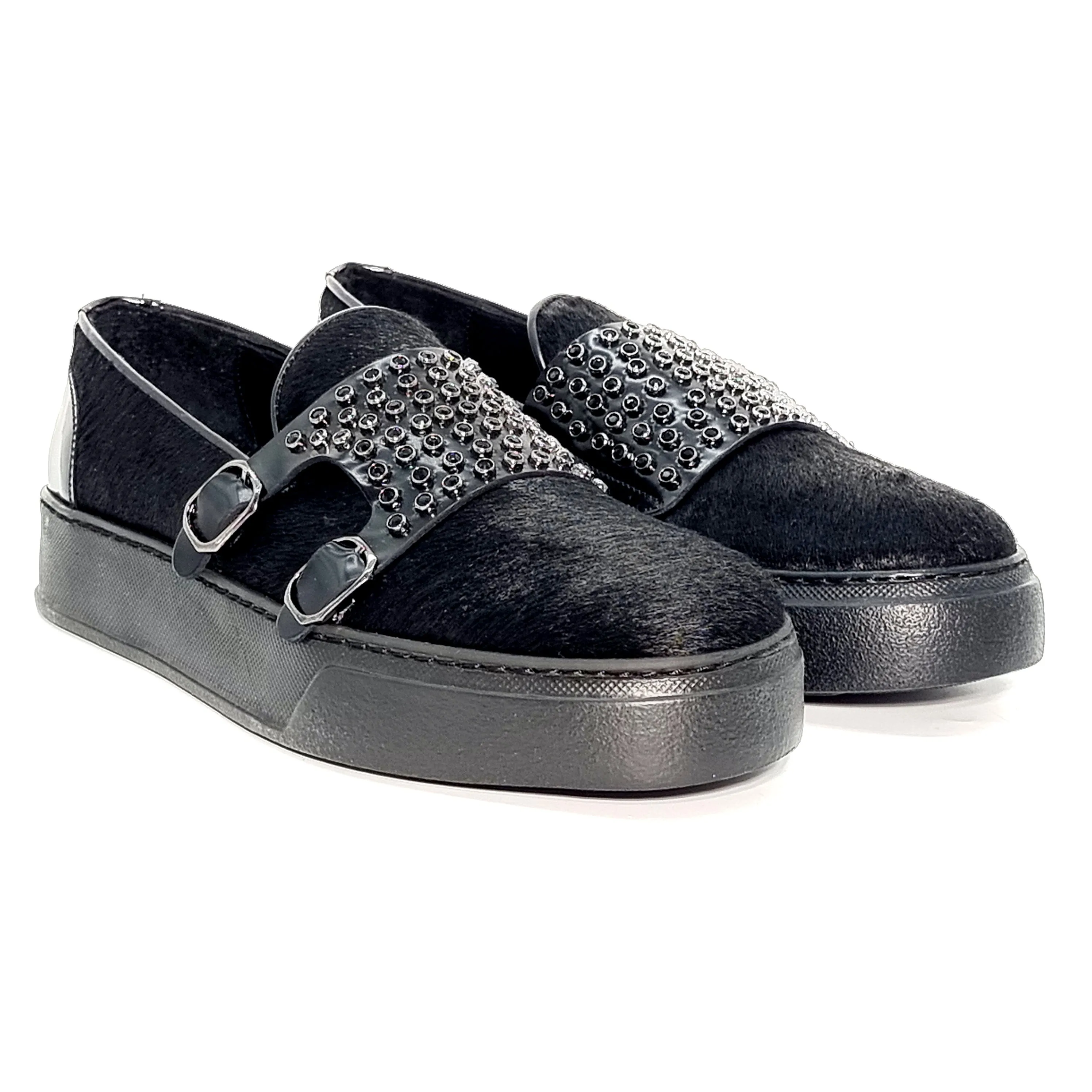 Casual Comfort Sneakers - ELI10350