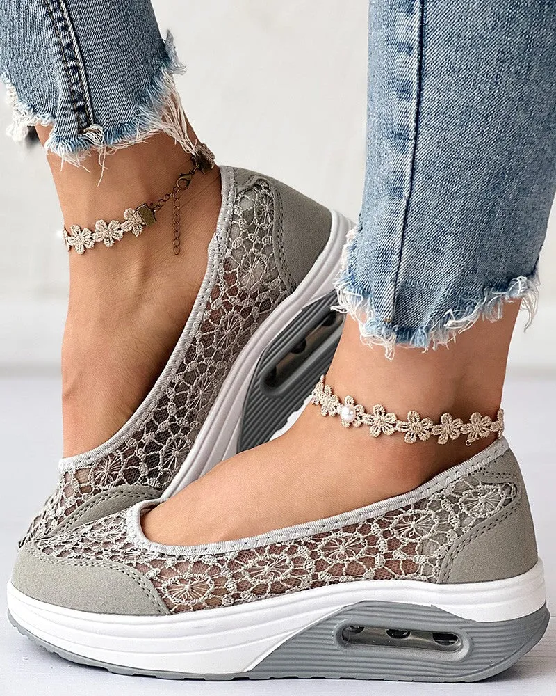 Contrast Lace Slip-on Sneakers
