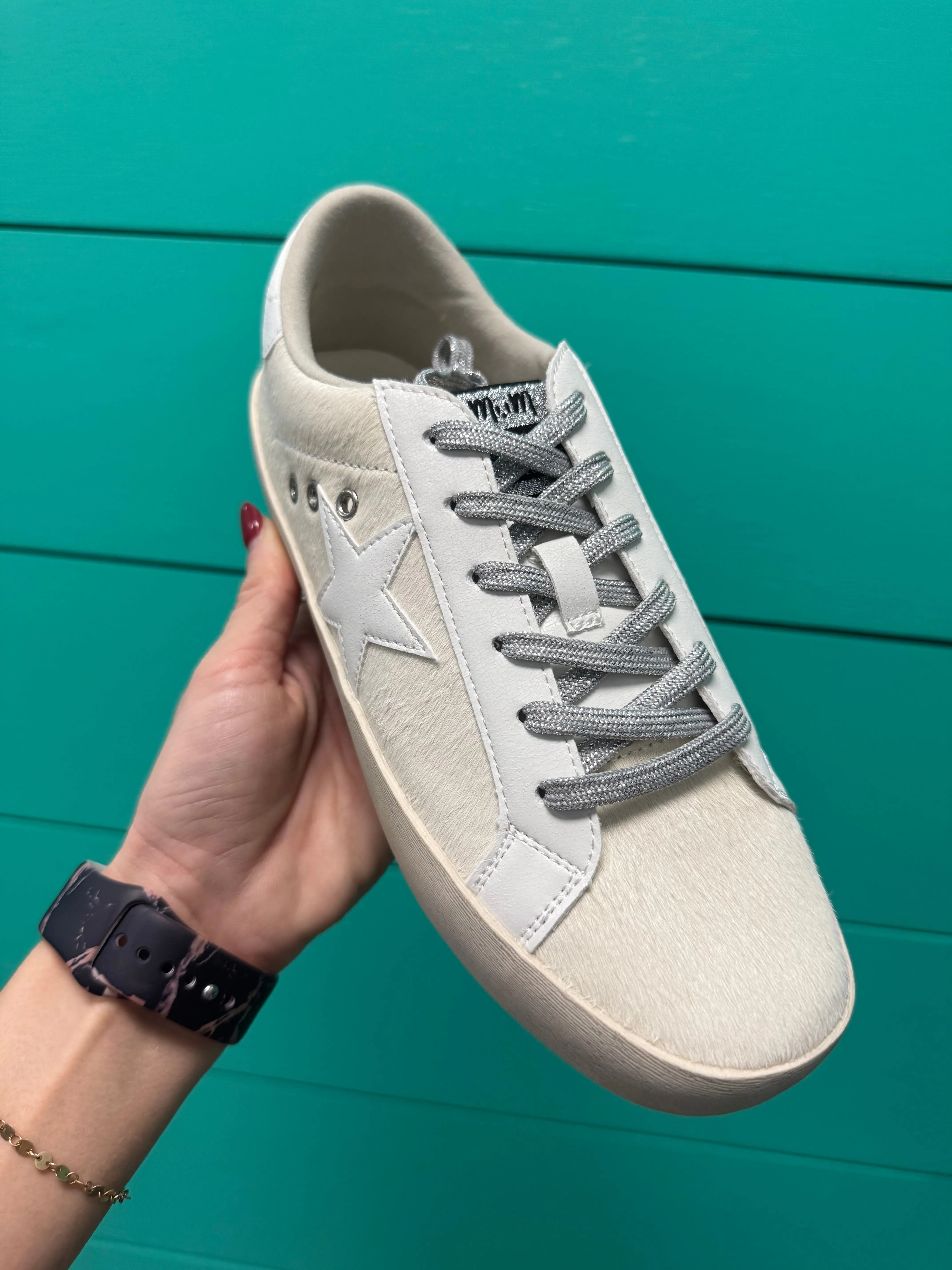 DOORBUSTER | The Brandy Sneaker