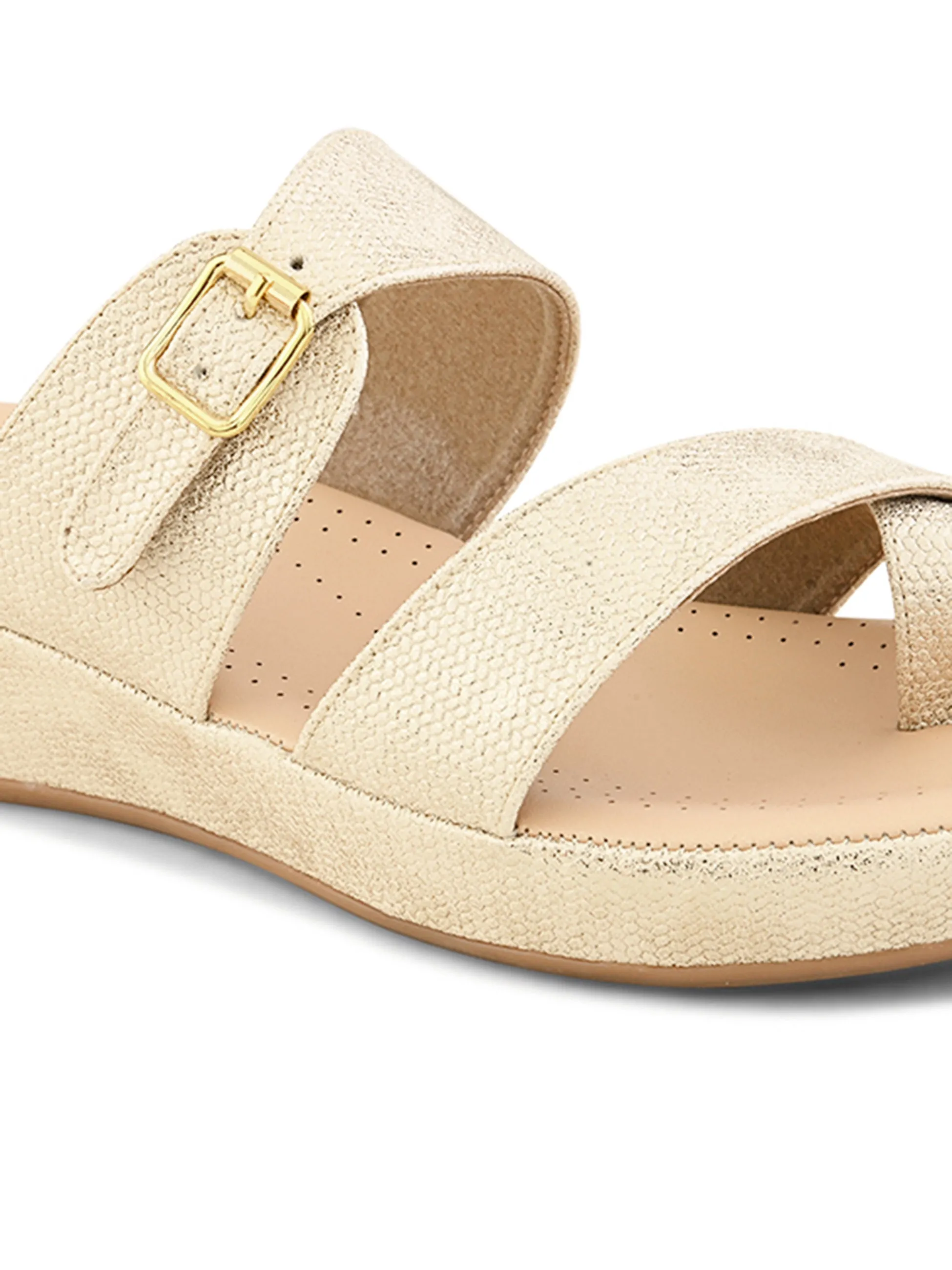 Pelle Albero Female's Golden Faux Leather Flat Slipper
