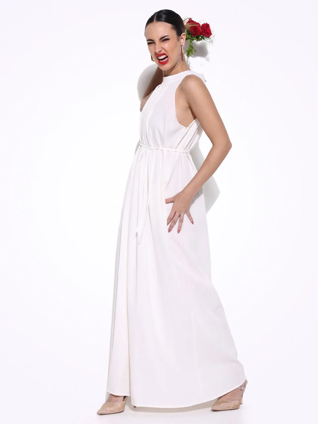 Women Solid White Fit and Flare Dress