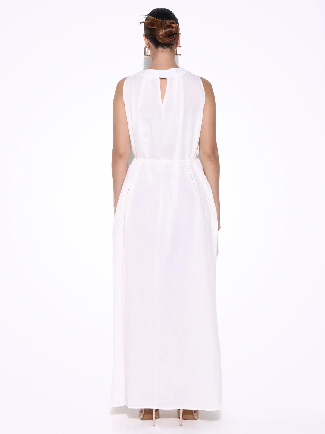 Women Solid White Fit and Flare Dress