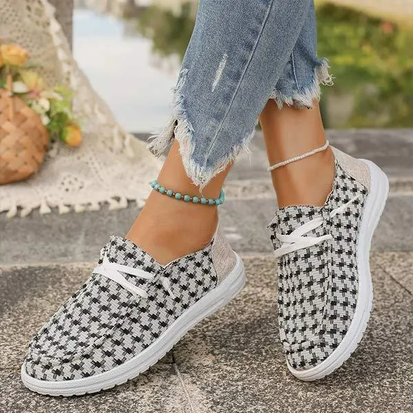 Women's Patterned Fabric Round Toe Lace-Up Flat Casual Shoes 52332577C